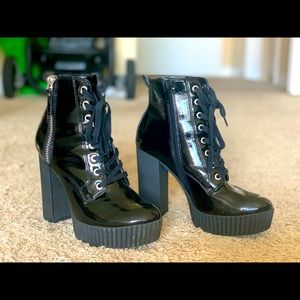 Just wore once for a party that’s it.